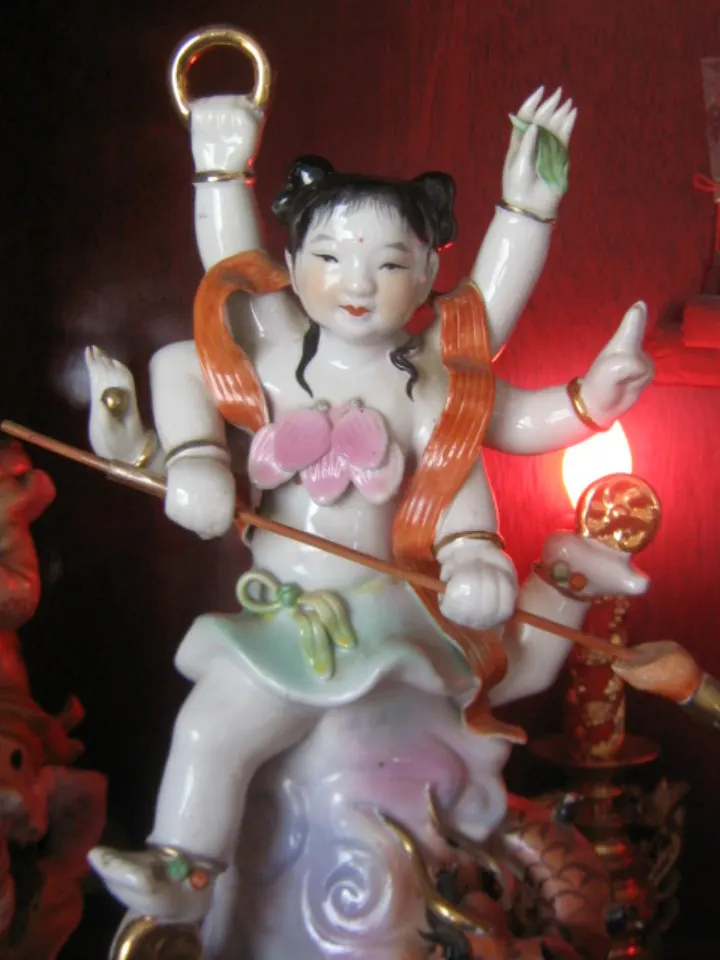 哪吒神格形象